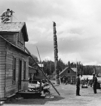 Blunden Harbour